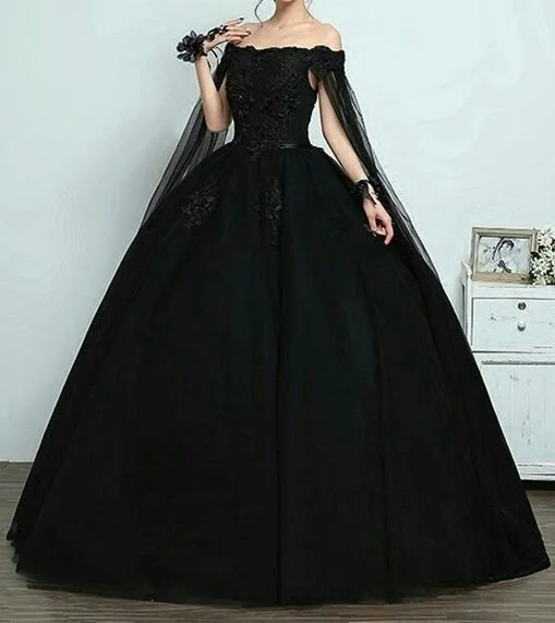 Women's Off Shoulder Quinceanera Dresses Black Ball Gown Long Sweet 16 Dress with Cape cc330