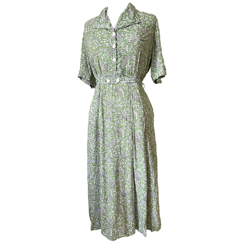 Pale avocado green paisley print cotton weave 1940s day dress