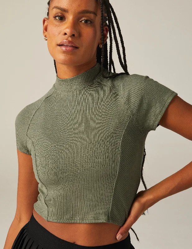 Formation Cropped Tee Welt Pockets Slit Pockets