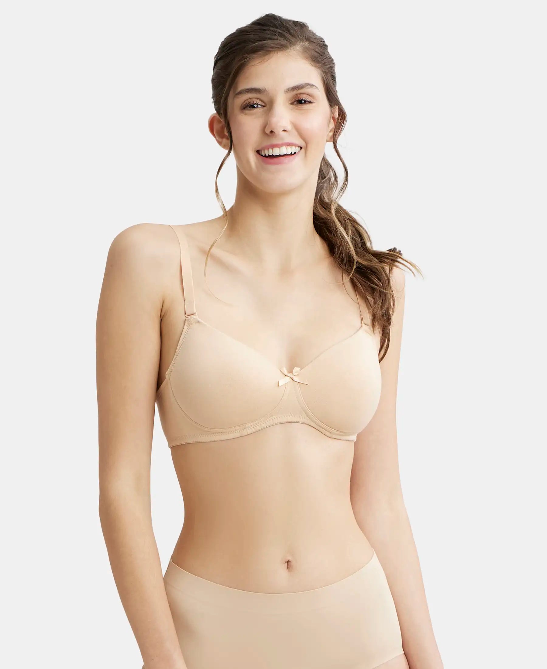 Wirefree Padded Super Combed Cotton Elastane Stretch Medium Coverage T-Shirt Bra with Detachable Straps - Light Skin Beaded Sequined Faux Fur Wirefree Padded Super Combed Cotton Elastane Stretch Medium Coverage T-Shirt Bra with Detachable Straps - Light Skin Beaded Sequined Faux Fur
