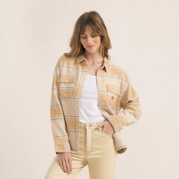 ROARK Women's Amberley Shirt Jacket Caramel Zip Front Button Front Snap Front