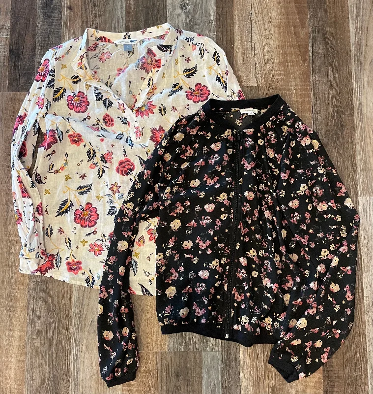 Lot of 2- Maurice’s & Old Navy Long Sleeve Shirts & Jacket Womens size small Faux Fur Fabric Real Fur Fabric Shearling Fabric Lot of 2- Maurice’s & Old Navy Long Sleeve Shirts & Jacket Womens size small Faux Fur Fabric Real Fur Fabric Shearling Fabric
