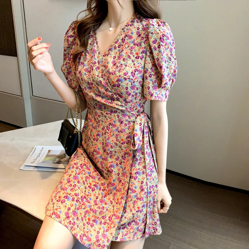 V Neck Vintage Floral Mini Dress Comfortable Ruffle Mini Dress