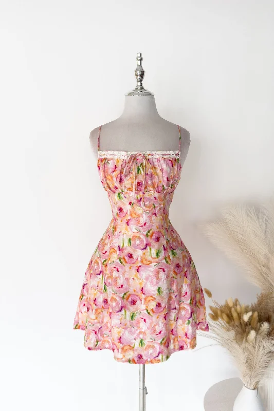 Vivien Floral Mini Dress Fashionable Mini Dress with Slits