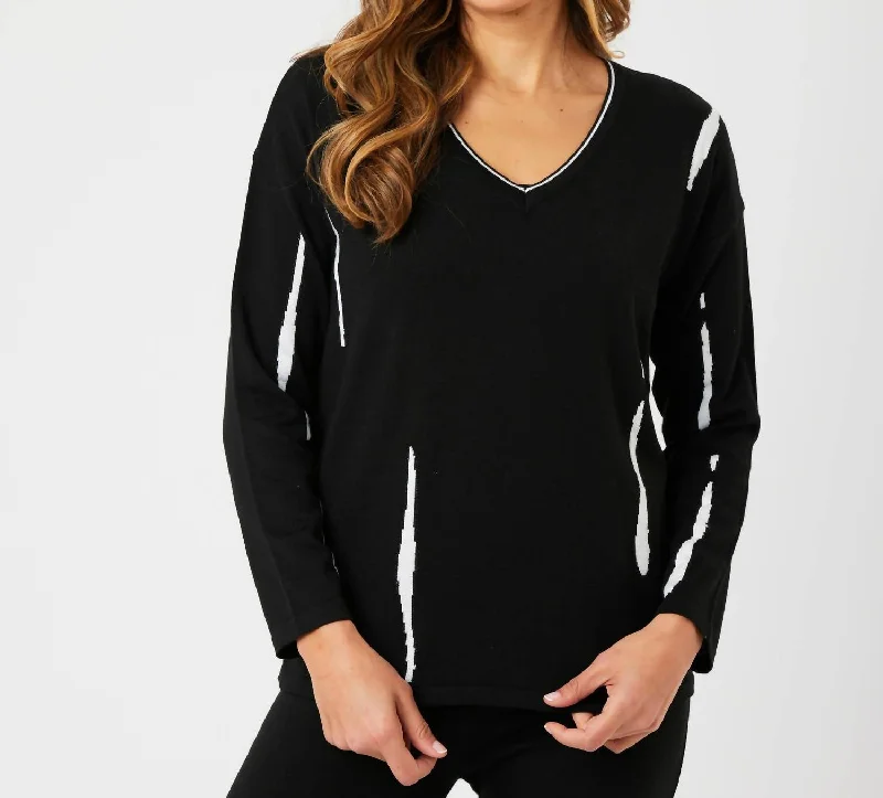 V-Neck Sweater In Black/ivory Spandex Rayon Corduroy