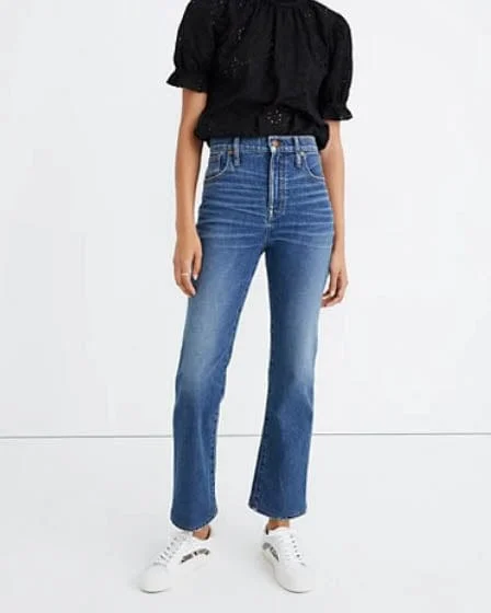"Slim Demi-Boot" Jeans Trendy Button-Up High-Waist Jeans