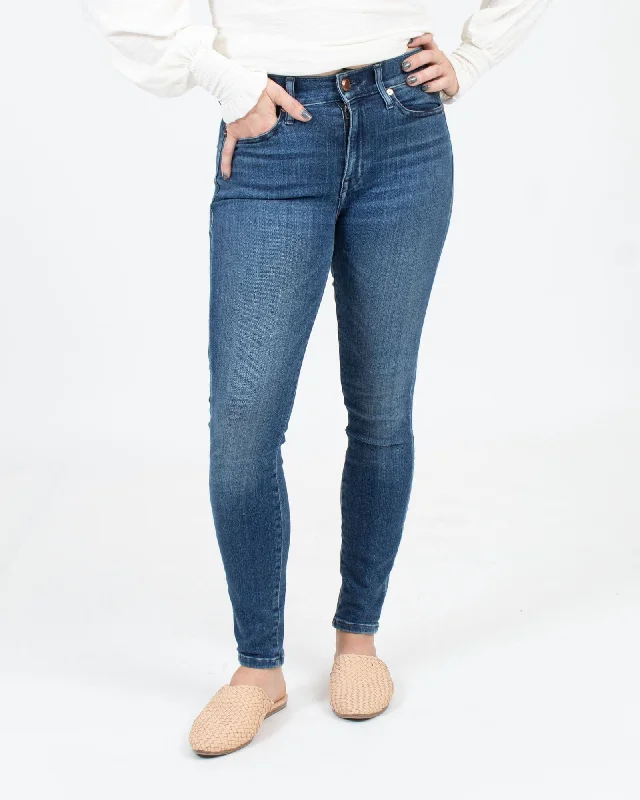 "The Chiller" Skinny Jeans Comfortable Jogger Style Jeans