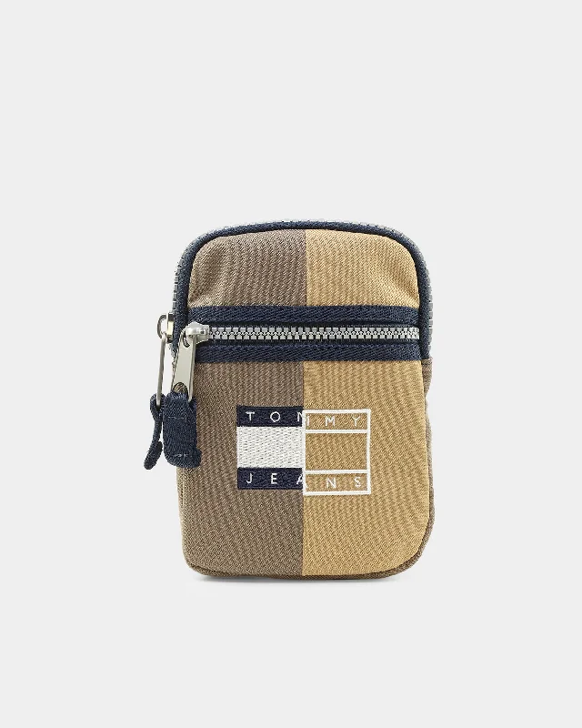 Tommy Jeans Heritage Pouch Khaki Casual Straight-Leg Jeans