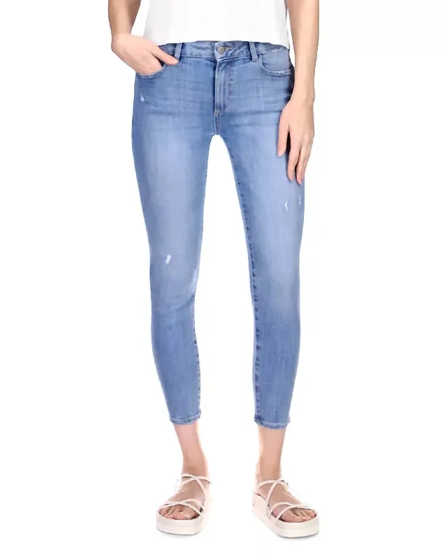 Women's Florence Skinny Jeans In Cloud Distressed Chic Ripped Jeans