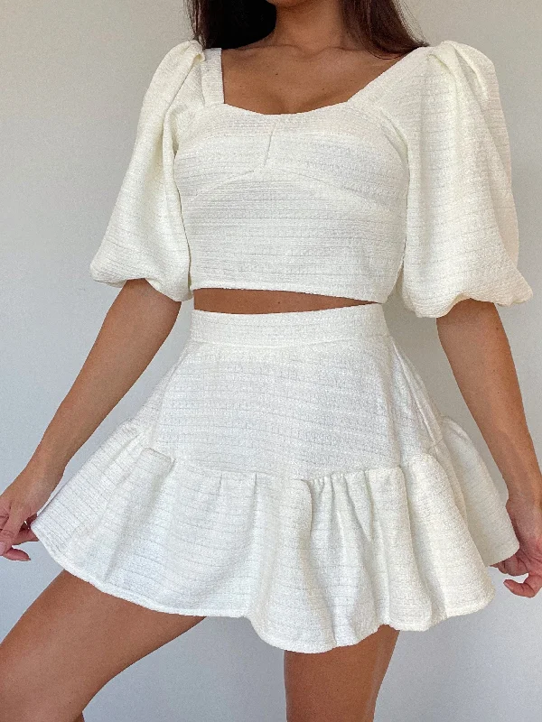 Candlelight Chic Skort zip skirt side